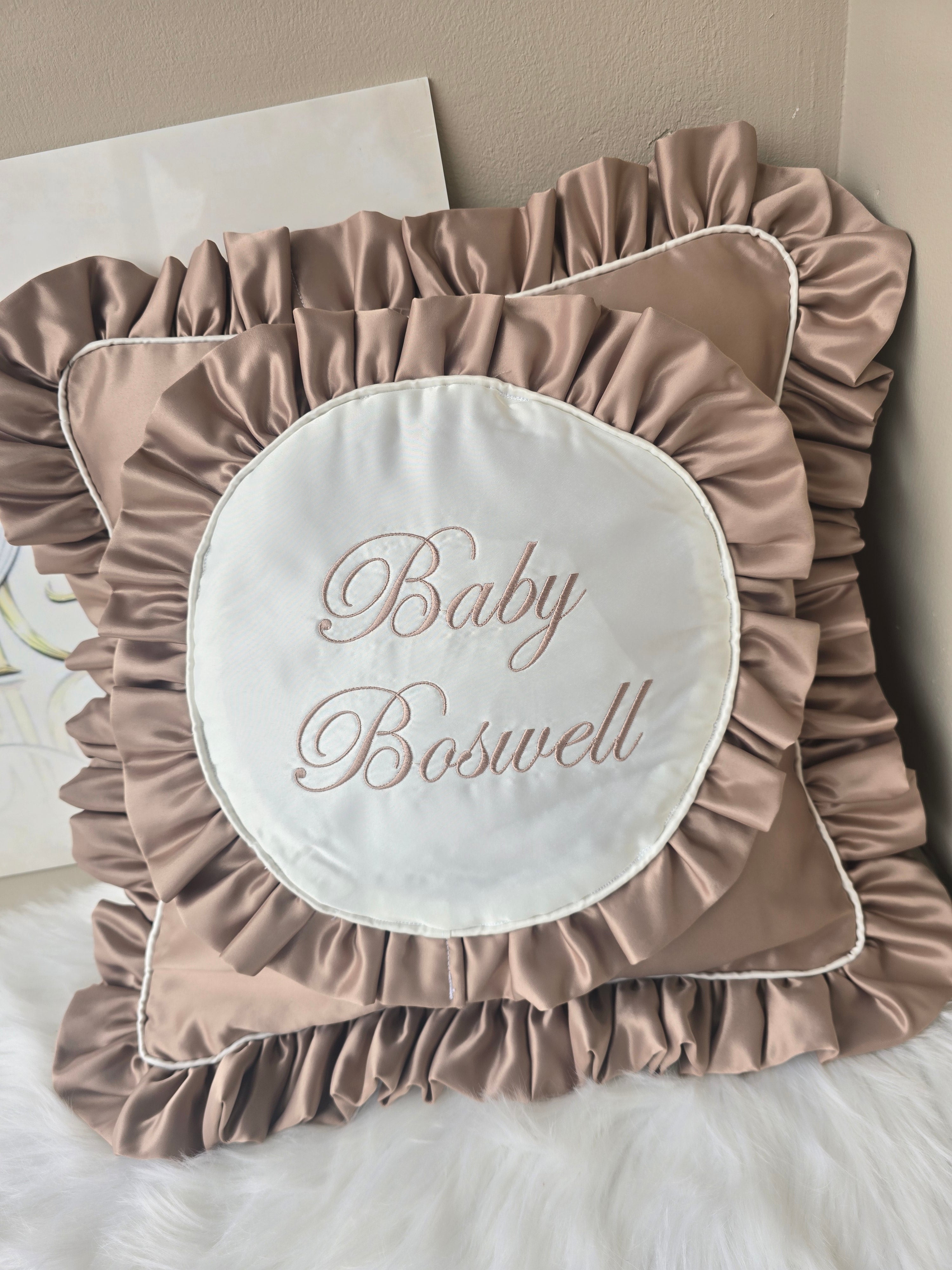 Frilled Circle Cushion