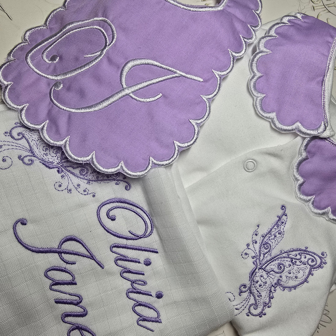 Lilac and White Butterfly Set