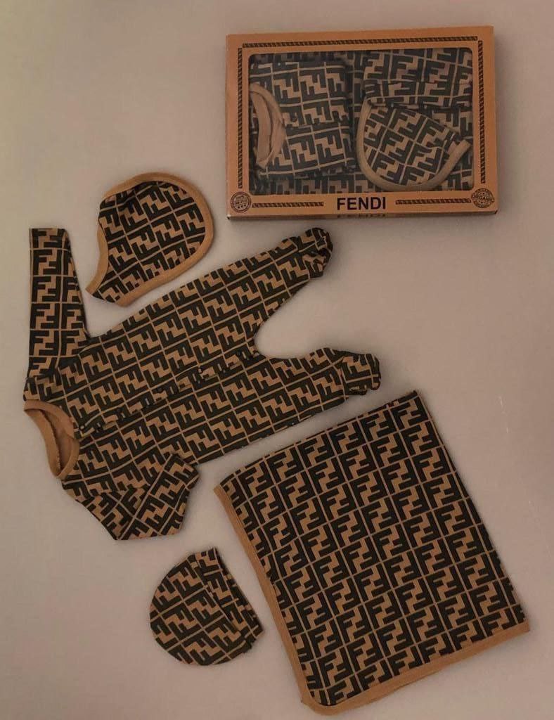 Baby F Newborn Set