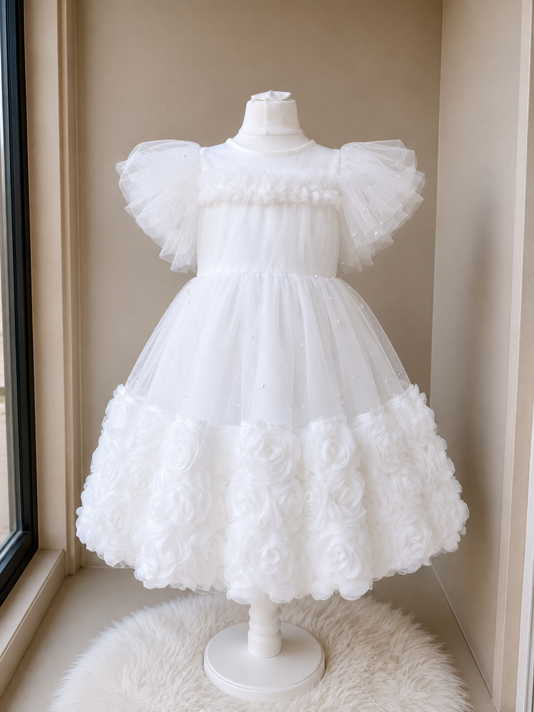 Luxury White Rose Flower Girl Dress with Pearl Tulle Sleeves