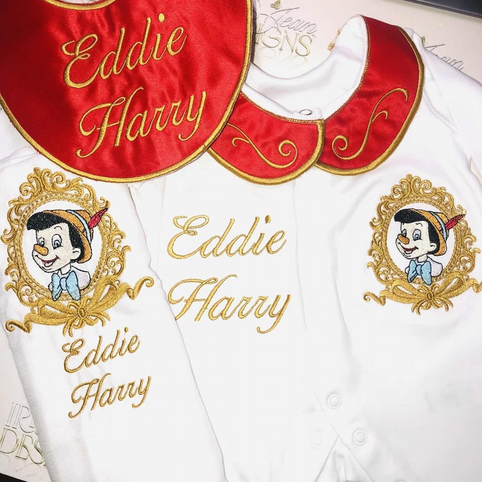 Red Puppet Embroidered Baby Set - Gold Thread