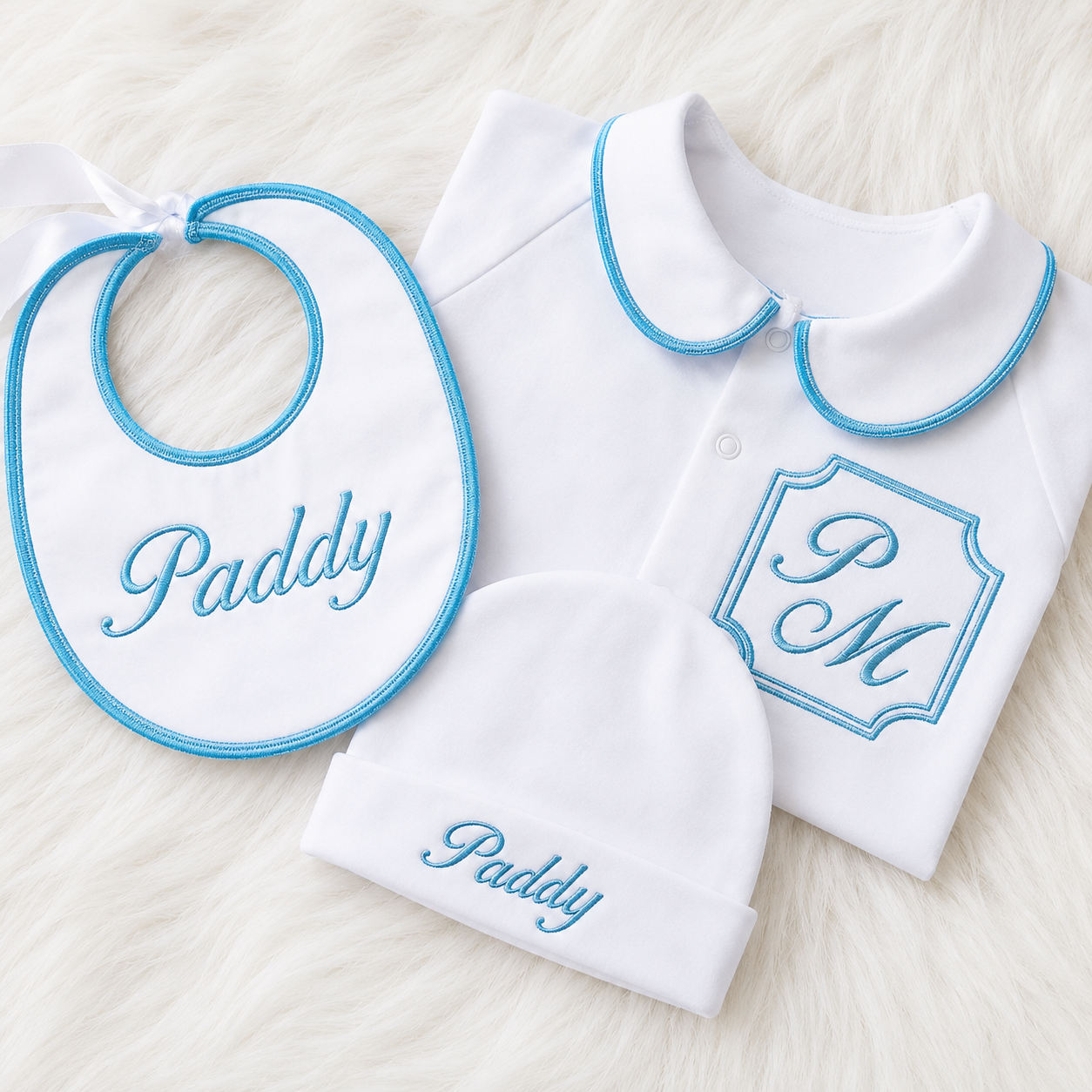Conjunto de monogramas azules para niños