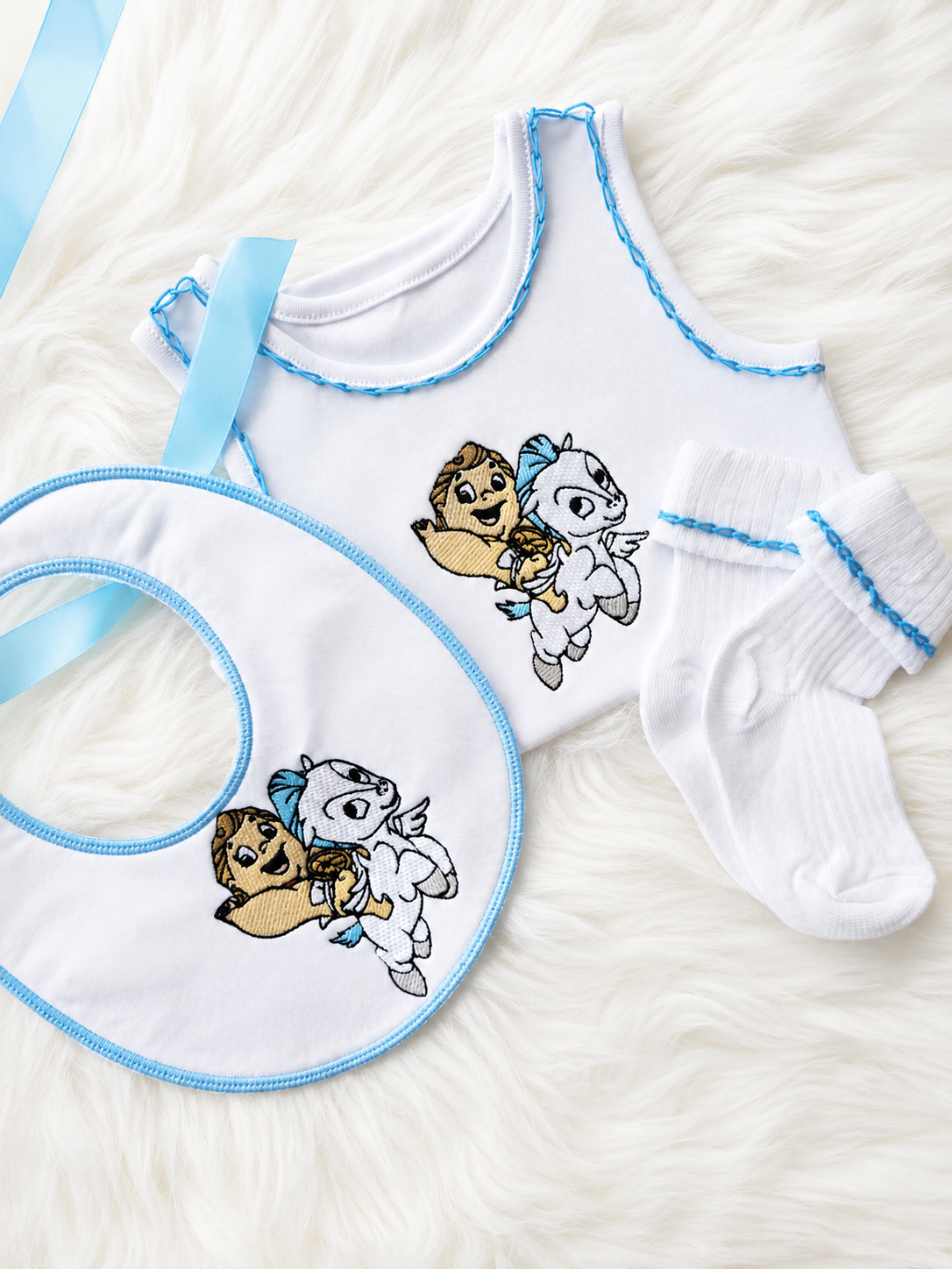 Conjunto de chaleco bordado de niño con caballo volador - Incluye calcetines, babero y chaleco