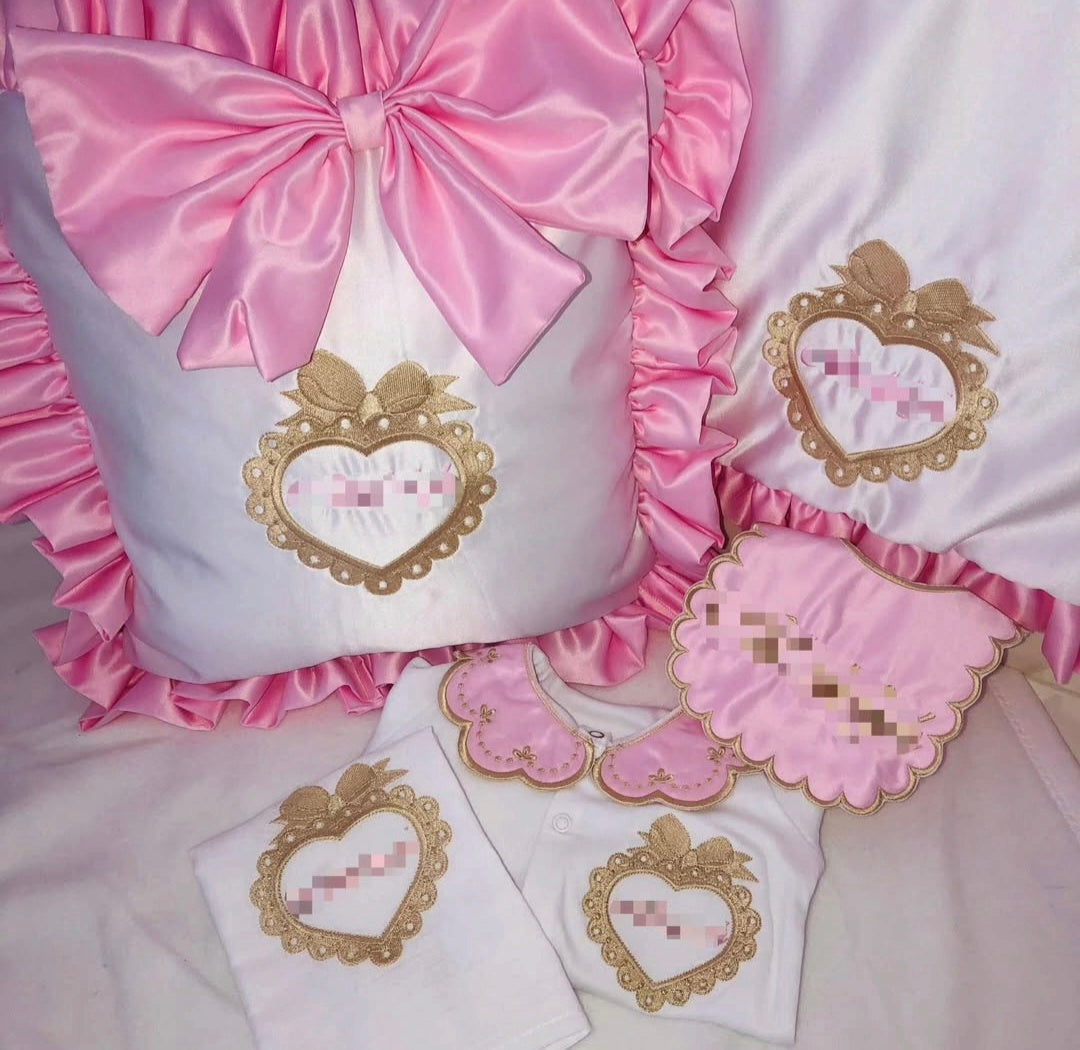 Pink and Gold Heart Frame Full Set